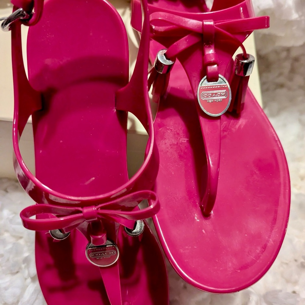 Coach Pink T-Strap Jelly Fuchsia Pink  Sandals with Metallic Accents - Picture 6 of 12